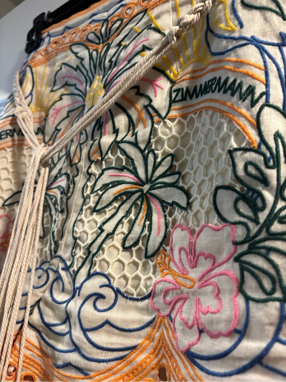 Zimmermann Women's Ginger Tropical Embroidered Shorts In Linen - Picture 5 of 8